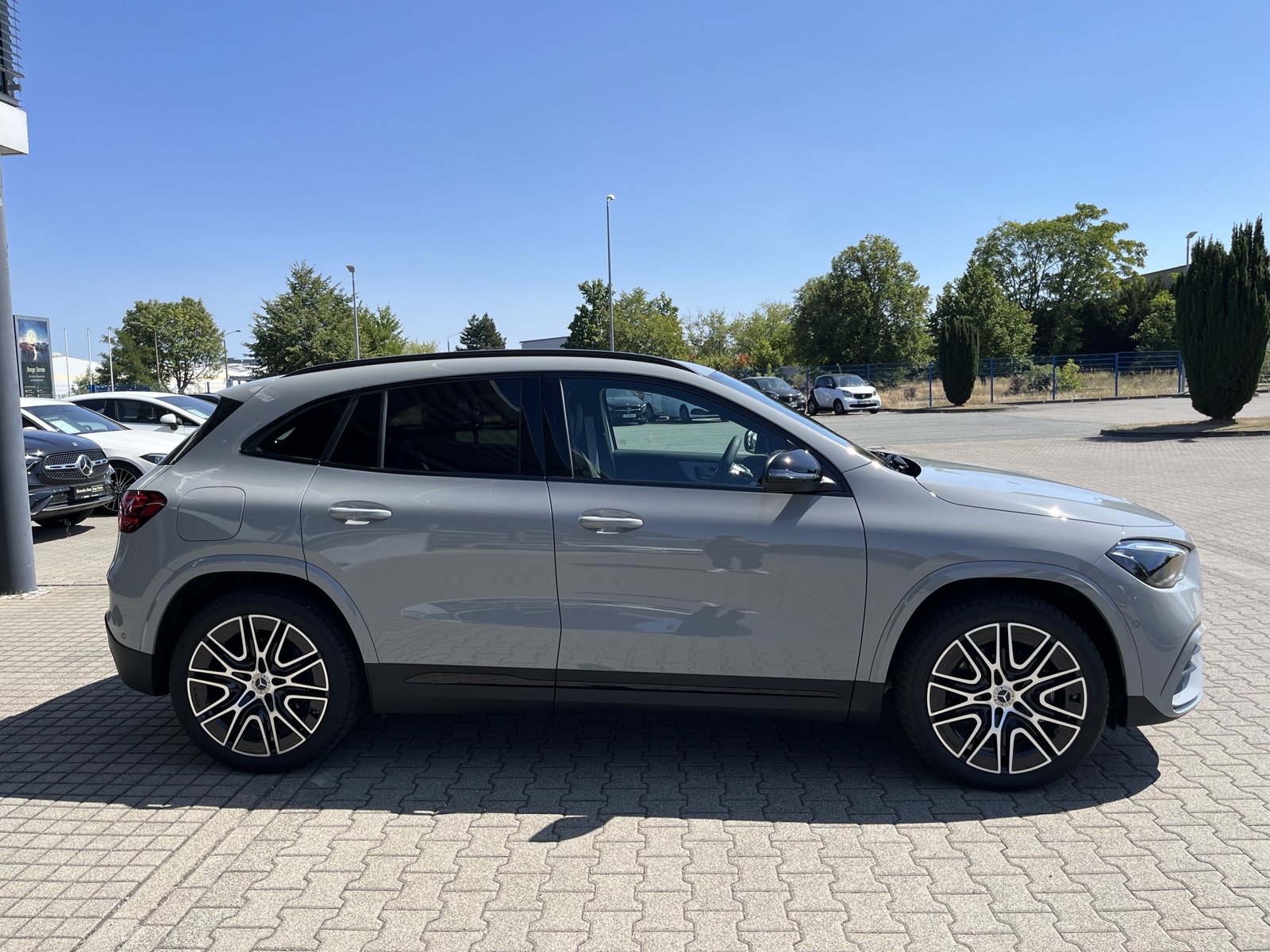Mercedes-Benz GLA 250 e mit EQ Hybrid Technologie