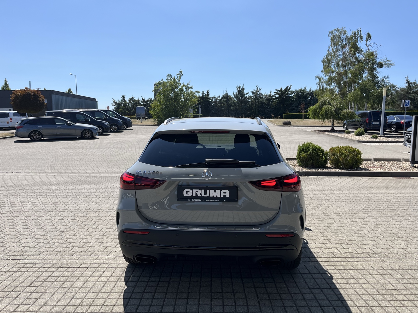 Mercedes-Benz GLA 250 e mit EQ Hybrid Technologie