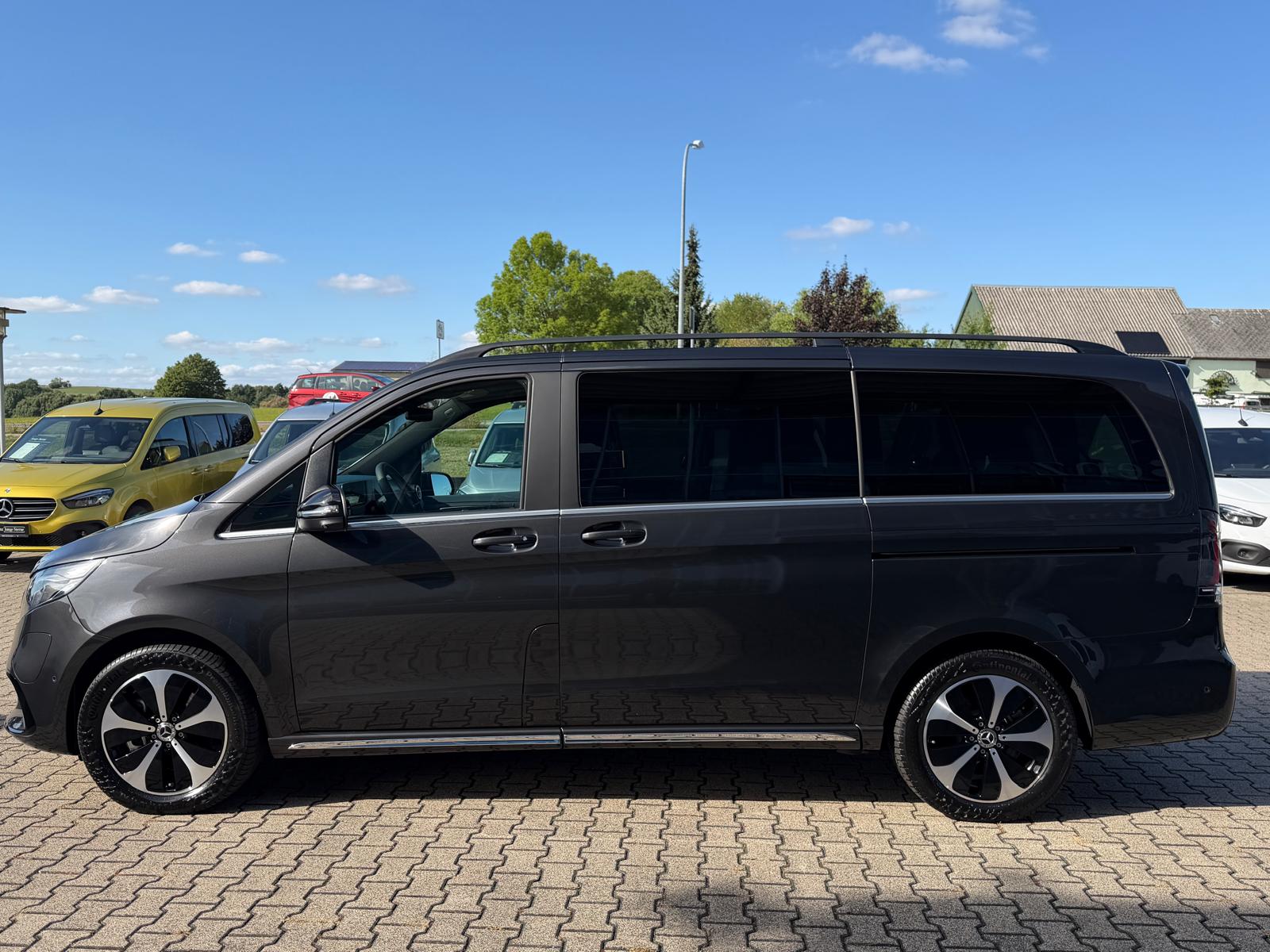 Mercedes-Benz EQV 300 lang Avantgarde