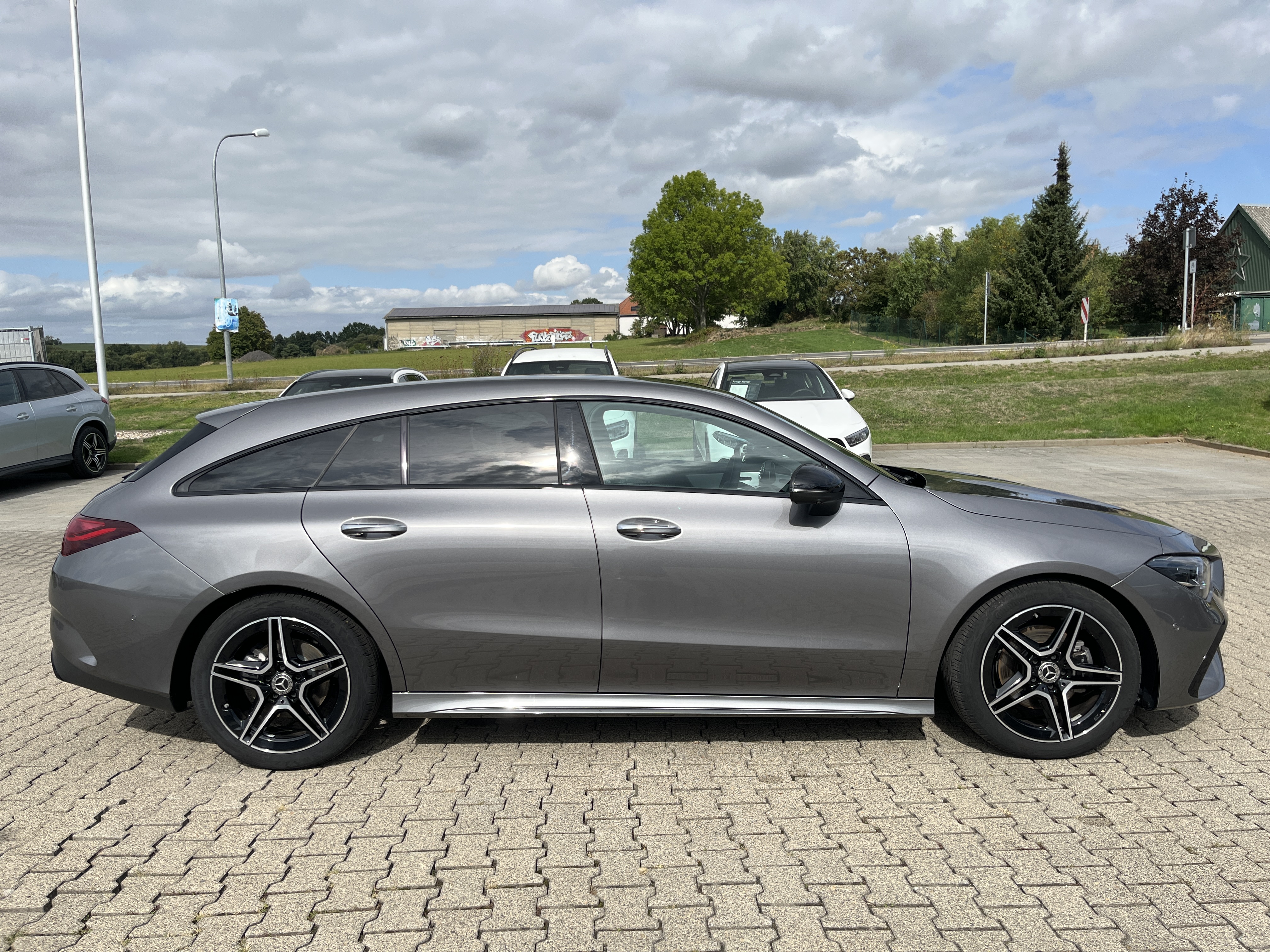 Mercedes-Benz CLA 180 Shooting Brake 